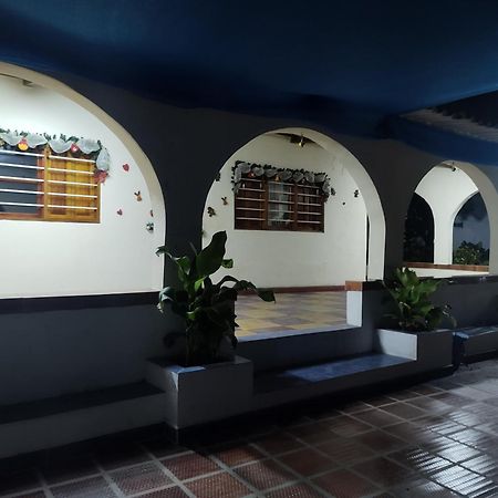 Finca Campuzano Guest House Turbaco Eksteriør bilde